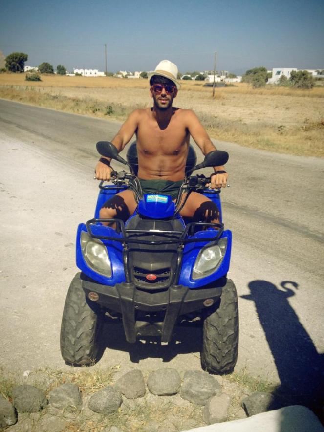 946691_10200986163370374_1824562748_n